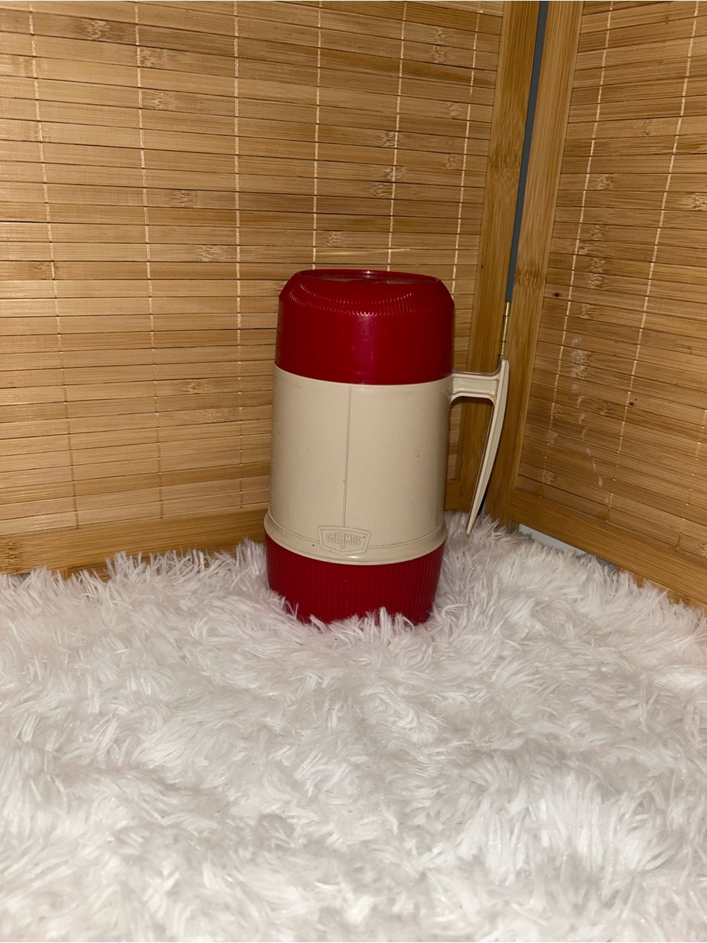 Vintage Thermos tan red model 6202 one pint